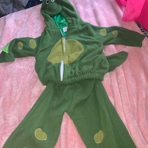 Baby turtle costume 🐢